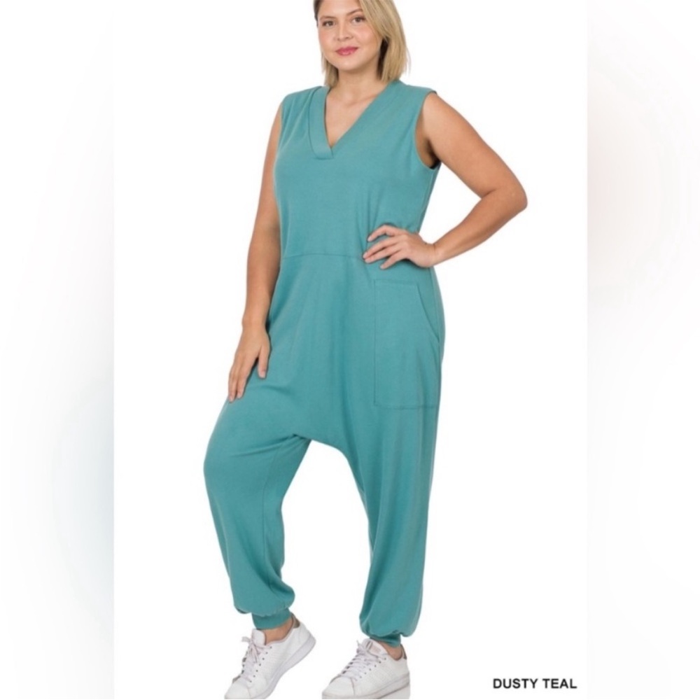 Zenana Outfitters Teal Sleeveless Jumpsuit